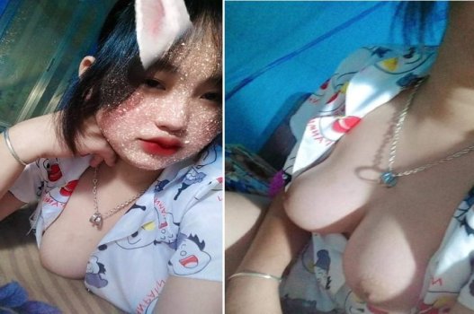 Ở nhà mặc bikini nóng bỏng dụ dỗ bạn đến khám phá